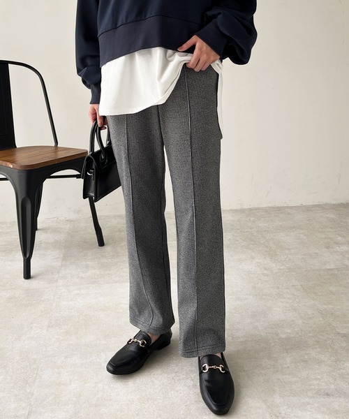 GeeRA（ジーラ）の「ウールライクピンタックストレートパンツ（その他パンツ・レディース・ブラック/グレー/ベージュ・MEDIUM/LARGE）」の12枚目の写真