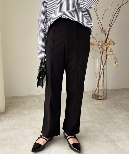 GeeRA（ジーラ）の「ウールライクピンタックストレートパンツ（その他パンツ・レディース・ブラック/グレー/ベージュ・MEDIUM/LARGE）」の11枚目の写真