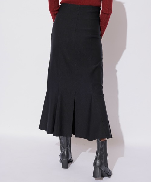 REDYAZEL(レディアゼル)の「ビット付きマーメイドスカート(スカート・レディース・ネイビー/ブラック/ブラウン系その他・SMALL/MEDIUM)」の4枚目の写真