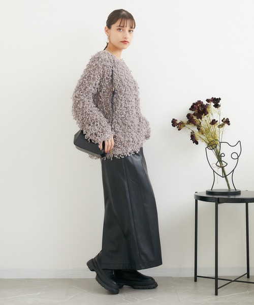 TRANOI（トラノイ）の「TRANOI ポンポンフリンジニット（ニット/セーター・レディース・グレイッシュベージュ/アイボリー/ブラック・FREE）」の16枚目の写真