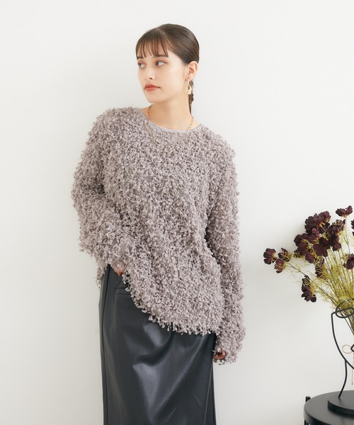 TRANOI（トラノイ）の「TRANOI ポンポンフリンジニット（ニット/セーター・レディース・グレイッシュベージュ/アイボリー/ブラック・FREE）」の18枚目の写真