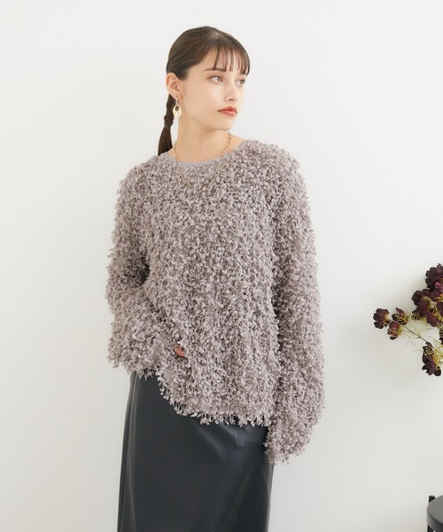 TRANOI（トラノイ）の「TRANOI ポンポンフリンジニット（ニット/セーター・レディース・グレイッシュベージュ/アイボリー/ブラック・FREE）」の19枚目の写真