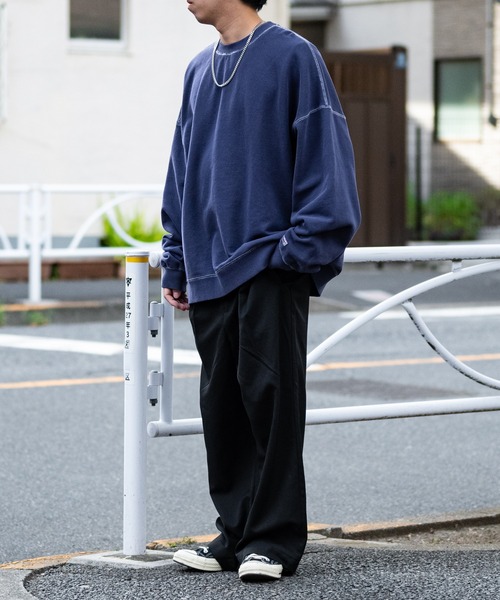 Goodwear(グッドウェア)の「【h】〔Goodwear〕ピグメント加工 ビッグシルエット クルーネックスウェット(スウェット・メンズ・ブルー/チャコールグレー/グリーン/パープル・MEDIUM/LARGE/X-LARGE)」の9枚目の写真