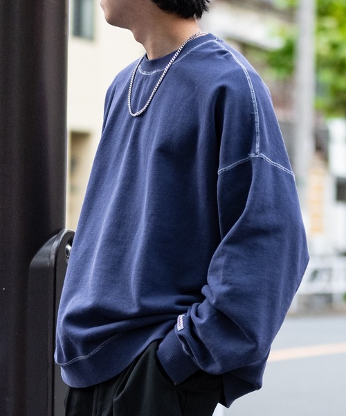 Goodwear(グッドウェア)の「【h】〔Goodwear〕ピグメント加工 ビッグシルエット クルーネックスウェット(スウェット・メンズ・ブルー/チャコールグレー/グリーン/パープル・MEDIUM/LARGE/X-LARGE)」の7枚目の写真