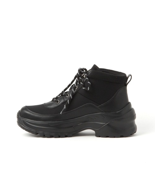 niko and...(ニコアンド)の「オリジナルマウンテンショートブーツ(ブーツ・レディース・ブラック/アイボリー・LARGE/MEDIUM)」の3枚目の写真