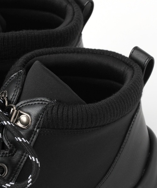 niko and...(ニコアンド)の「オリジナルマウンテンショートブーツ(ブーツ・レディース・ブラック/アイボリー・LARGE/MEDIUM)」の9枚目の写真