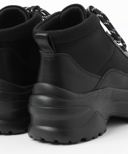 niko and...(ニコアンド)の「オリジナルマウンテンショートブーツ(ブーツ・レディース・ブラック/アイボリー・LARGE/MEDIUM)」の10枚目の写真