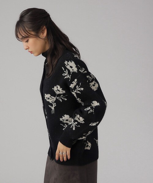 Cutie Blonde（キューティーブロンド）の「◇花柄ジャカードニット