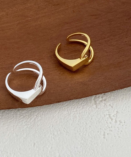 LYEON（リヨン）の「アシンメトリーフックメタルリング（リング・レディース・シルバー/ゴールド・FREE）」の7枚目の写真