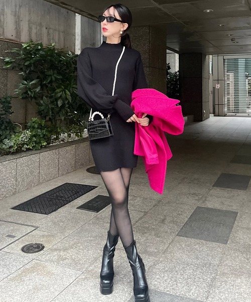 ROYAL PARTY（ロイヤルパーティー）の「ウォッシャブルハイネック長袖ニットミニワンピース（ワンピース・レディース・ブルー/パープル/ブラック/ベージュ/マルチ・FREE）」の14枚目の写真