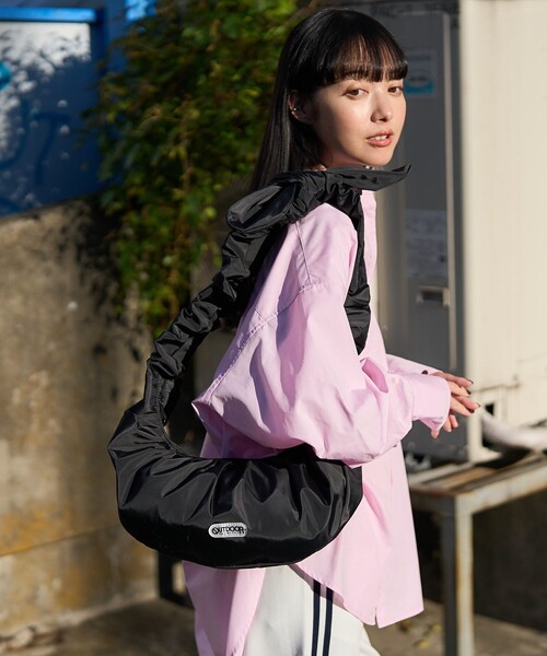 OUTDOOR　リボン　ショルダーバッグ OUTDOOR PRODUCTS/別注2wayロールリボンショルダーバッグ