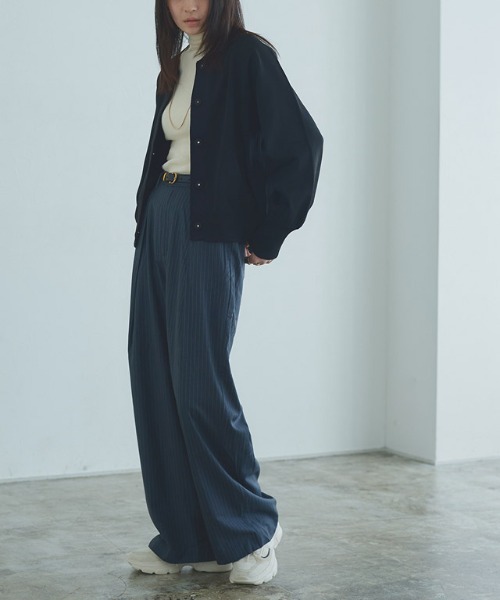 RASW（ラス）の「[RASW]ボリュームスリーブニットブルゾン（ブルゾン・レディース・ブラック/アイボリー・M/L）」の21枚目の写真