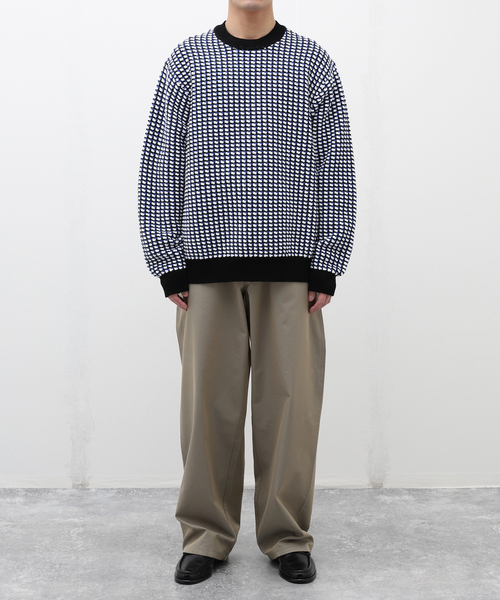 EDIFICE（エディフィス）の「Menta ツイード プルオーバー（ニット/セーター・メンズ・イエロー/ブルー/ブラック・LARGE/MEDIUM）」の4枚目の写真