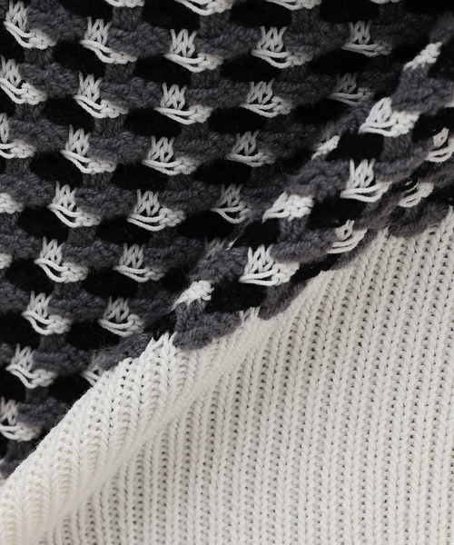 EDIFICE（エディフィス）の「Menta ツイード プルオーバー（ニット/セーター・メンズ・イエロー/ブルー/ブラック・LARGE/MEDIUM）」の14枚目の写真