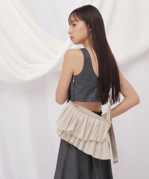 JILL by JILL STUART(ジルバイジルスチュアート)の「◇プリーツボディーバッグ(ボディバッグ/ウエストポーチ・レディース・ホワイト/グレー/ブラック・FREE)」の12枚目の写真