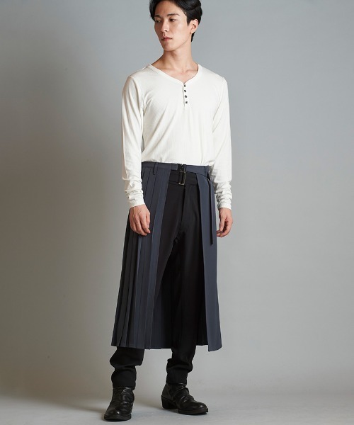NO ID.(ノーアイディ)の「mp12055- プリーツラップスカート(スカート・メンズ・ブラック/グレー/ネイビー・ONE SIZE)」の19枚目の写真