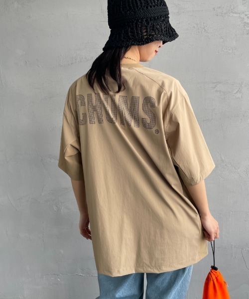 CHUMS（チャムス）の「【WEB限定】[CHUMS/チャムス] エアトレイル ストレッチ バックロゴ ショートスリーブTシャツ（Tシャツ/カットソー・レディース・ブラック/ネイビー/ベージュ・XL/M/L）」の13枚目の写真