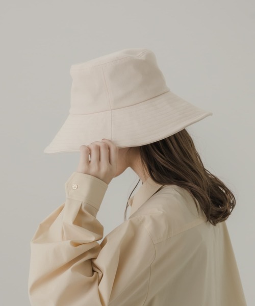 SMELLY（スメリー）の「コットンツイルワイドハット（ハット・レディース・ブラック/アイボリー・-）」の13枚目の写真