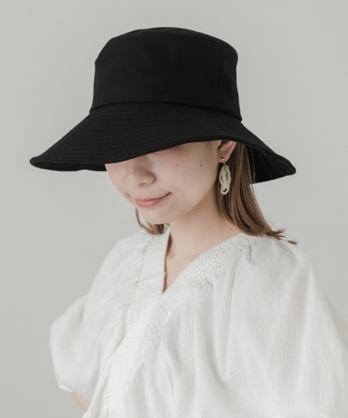 SMELLY（スメリー）の「コットンツイルワイドハット（ハット・レディース・ブラック/アイボリー・-）」の7枚目の写真
