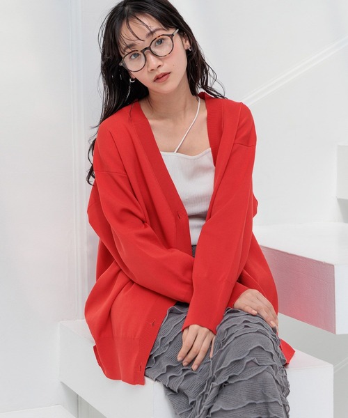 LOWRYS FARM(ローリーズファーム)の「スポンディッシュVカーディガンLS 111154(カーディガン/ボレロ・レディース・ベージュ/レッド/ブルー/アイボリー/ブラック・FREE)」の13枚目の写真