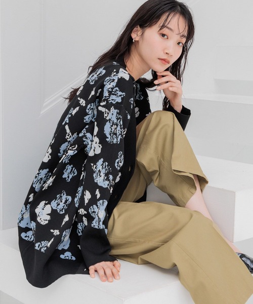 LOWRYS FARM(ローリーズファーム)の「スポンディッシュVカーディガンLS 111154(カーディガン/ボレロ・レディース・ベージュ/レッド/ブルー/アイボリー/ブラック・FREE)」の20枚目の写真