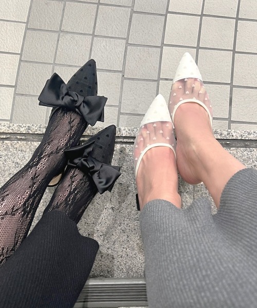 R&E（アールアンドイー）の「【24SS新作】【R&E】リボン付きドットチュールミュールパンプス（パンプス・レディース・アイボリー/ブラック・M/L/S）」の17枚目の写真