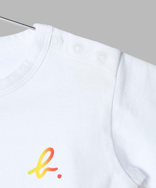 agnes b.（アニエスベー）の「ベビー ロゴ コットン 半袖 Tシャツ（Tシャツ/カットソー・キッズ・ホワイト・18M/2YEAR/1YEAR）」の3枚目の写真