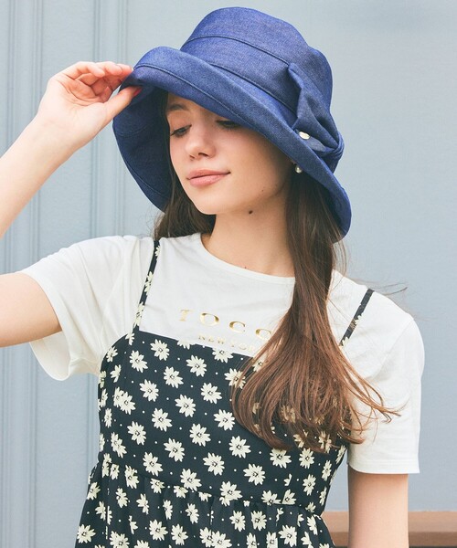 TOCCA(トッカ)の「TOCCA NEW YORK LOGO TEE Tシャツ(Tシャツ/カットソー・レディース・ホワイト系/ブラック系/ライトグリーン系/グレー系・MEDIUM/SMALL)」の3枚目の写真