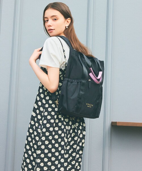 TOCCA(トッカ)の「TOCCA NEW YORK LOGO TEE Tシャツ(Tシャツ/カットソー・レディース・ホワイト系/ブラック系/ライトグリーン系/グレー系・MEDIUM/SMALL)」の14枚目の写真
