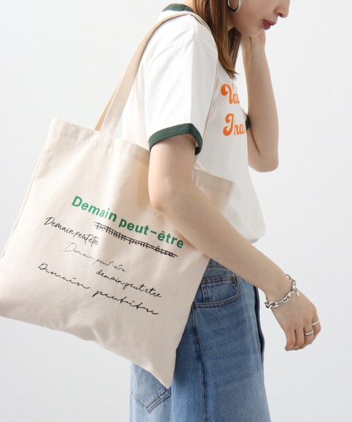 spiritoso(スピリトーゾ)の「spiritoso WAIT A MINUTEイチゴプリント リンガーTシャツ(Tシャツ/カットソー・レディース・グリーン/ネイビー/ブラック・F)」の20枚目の写真