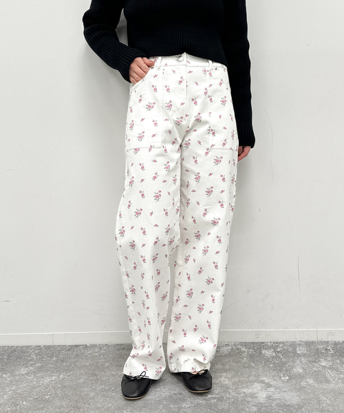 U by SPICK&SPAN(ユーバイスピックアンドスパン)の「フラワープリントストレートパンツ(その他パンツ・レディース・その他2・36/38)」の13枚目の写真
