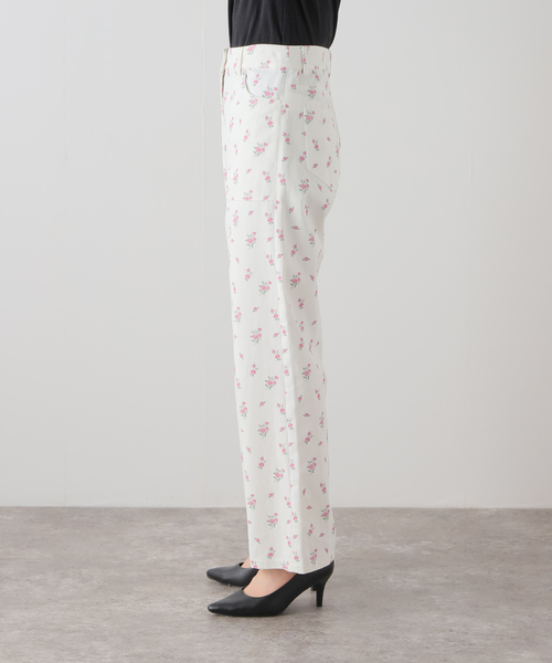 U by SPICK&SPAN(ユーバイスピックアンドスパン)の「フラワープリントストレートパンツ(その他パンツ・レディース・その他2・36/38)」の17枚目の写真