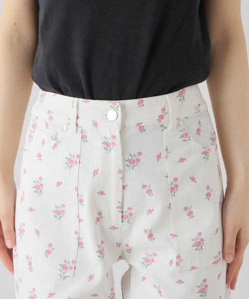 U by SPICK&SPAN(ユーバイスピックアンドスパン)の「フラワープリントストレートパンツ(その他パンツ・レディース・その他2・36/38)」の19枚目の写真