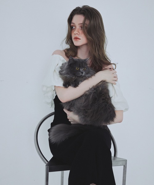EIMY ISTOIRE(エイミーイストワール)の「バルーンオフショルダーニットワンピース(ワンピース・レディース・ブラック/その他8/ピンク/ホワイト/グリーン系その他2・F)」の11枚目の写真