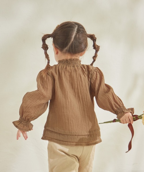 sea and shells by pairmanon（シーアンドシェルズバイペアマノン）の「【sea and shells by pairmanon】シースルー シャーリング ブラウス（その他ベビーウェア・キッズ・カーキ/アイボリー/ブルー・100/80/90/110）」の9枚目の写真