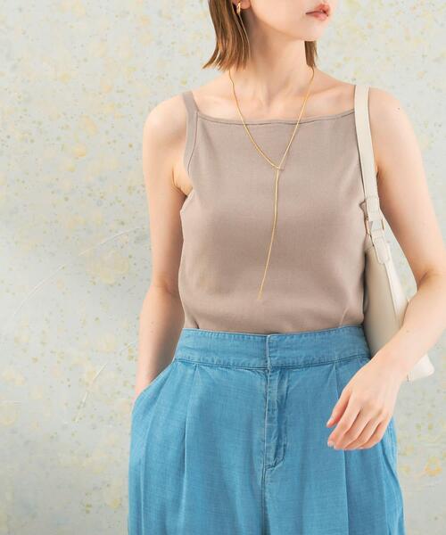 URBAN RESEARCH ROSSO WOMEN(アーバンリサーチ ロッソ)の「スクエアネックニットキャミソール(キャミソール・レディース・ブラック/オフホワイト/ベージュ・FREE)」の1枚目の写真