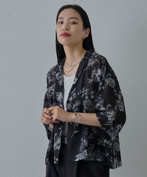 COLONY 2139（コロニートゥーワンスリーナイン）の「ボタニカル柄半袖シャツ（シャツ/ブラウス・メンズ・ベージュ/ブラック・LARGE/MEDIUM）」の3枚目の写真