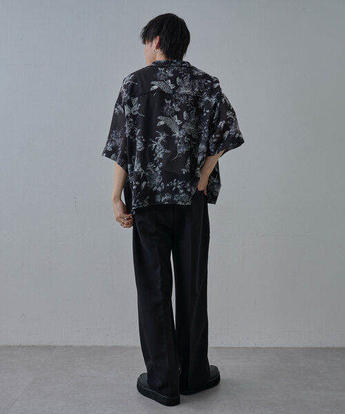 COLONY 2139（コロニートゥーワンスリーナイン）の「ボタニカル柄半袖シャツ（シャツ/ブラウス・メンズ・ベージュ/ブラック・LARGE/MEDIUM）」の14枚目の写真