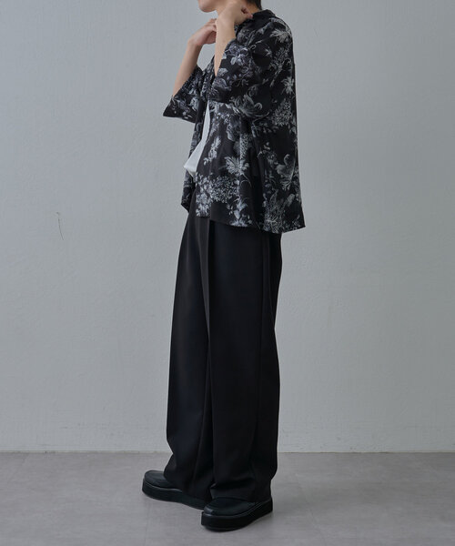 COLONY 2139（コロニートゥーワンスリーナイン）の「ボタニカル柄半袖シャツ（シャツ/ブラウス・メンズ・ベージュ/ブラック・LARGE/MEDIUM）」の16枚目の写真