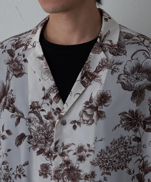 COLONY 2139（コロニートゥーワンスリーナイン）の「ボタニカル柄半袖シャツ（シャツ/ブラウス・メンズ・ベージュ/ブラック・LARGE/MEDIUM）」の21枚目の写真