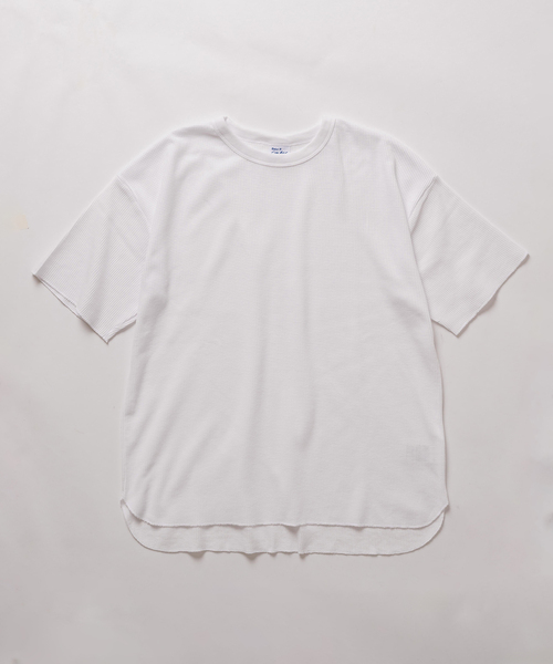 MILLER(ミラー)の「MILLER 別注 ワッフル Tシャツ(Tシャツ/カットソー・メンズ・オートミール/ブラック/チャコールグレー/ホワイト・LARGE/MEDIUM/SMALL)」の2枚目の写真