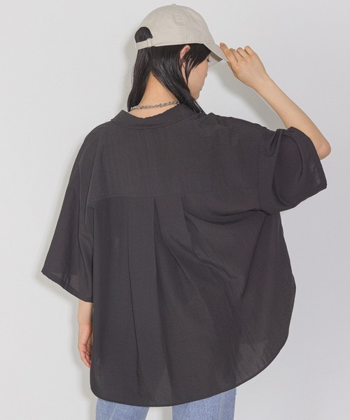 PAGEBOY(ページボーイ)の「ルーズ半袖シャツ(シャツ/ブラウス・レディース・オフホワイト/グレー/ブルー/ブラック・FREE)」の14枚目の写真