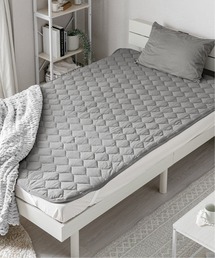 journal standard Furniture （ジャーナルスタンダードファニチャー）の「【AND DECO/アンドデコ】 SUMMER BED PAD S　敷きパッド（ラグ/マット・メンズ）」