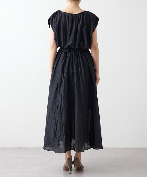 Whim Gazette シルクローンギャザーワンピース38 Whim Gazette(ウィム ガゼット)のシルクローンギャザー