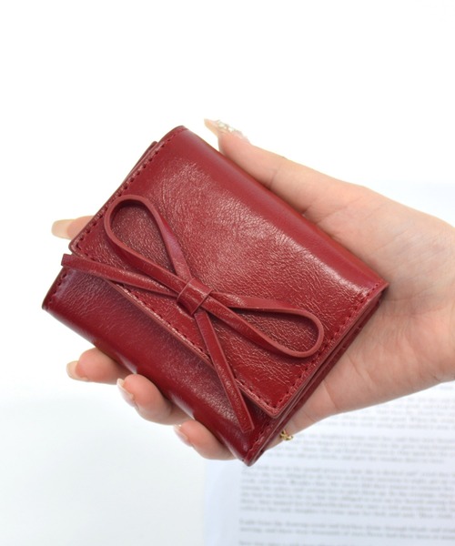 ALTROSE（アルトローズ）の「リボン ボックスコイン 三つ折り財布 ミニ財布 ルリリ（財布・レディース・ブラック/シルバー/ブルー/レッド/アイボリー/レオパード・FREE）」の5枚目の写真