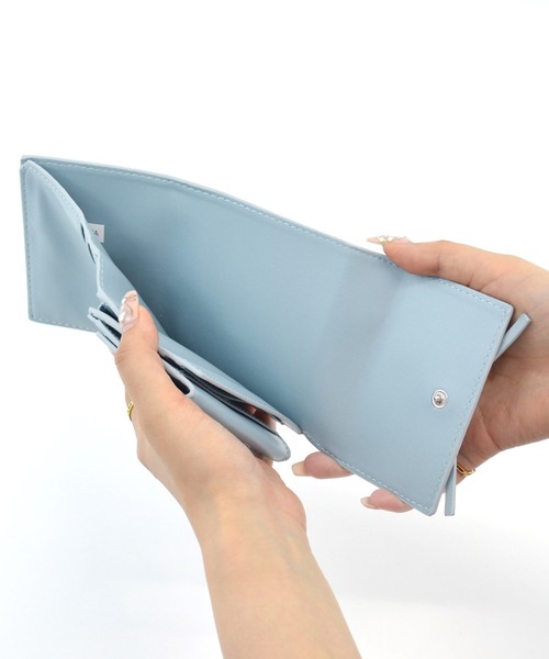 ALTROSE（アルトローズ）の「リボン ボックスコイン 三つ折り財布 ミニ財布 ルリリ（財布・レディース・ブラック/シルバー/ブルー/レッド/アイボリー/レオパード・FREE）」の7枚目の写真