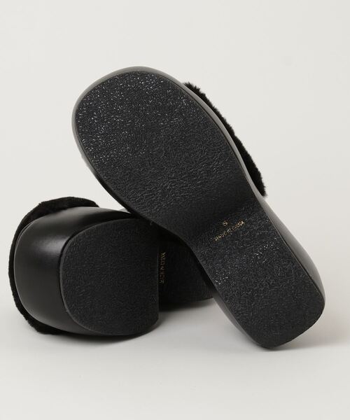 LOVEHUNTER(ラブハンター)の「厚底 スタイルアップソール ファーサンダル スライドサンダル(サンダル・レディース・ブラック/ホワイト・S/M/L/LL)」の5枚目の写真