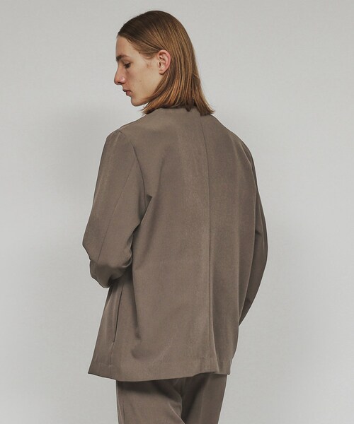 tk.TAKEO KIKUCHI(ティーケータケオキクチ)の「◆360度ストレッチノーカラージャケット(ノーカラージャケット・メンズ・グレー/ブラック/ダークブラウン/ブルー・01/02/03/04)」の3枚目の写真