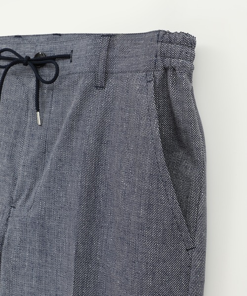 CROWDED CLOSET（クラウデッドクローゼット）の「＜COOL DOTS＞ツイルプリントスラックスパンツ（セットアップ対応）（スラックス・メンズ・ネイビー/ライトグレー・04/03/02/01）」の3枚目の写真