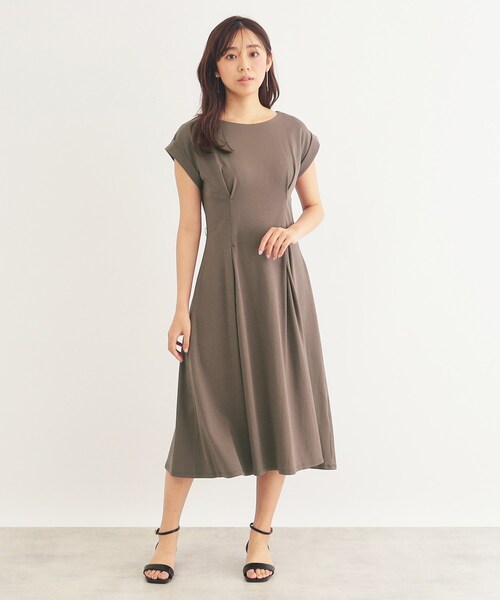 index（インデックス）の「◆《5color/S-LLsize》UV ウエストタックフレアワンピース【接触冷感/洗濯機洗い可】（ワンピース・レディース・ブラック/ブラウン系その他/ライトブルー/ベージュ系その他7/ネイビー系5・36/38/40/42）」の19枚目の写真